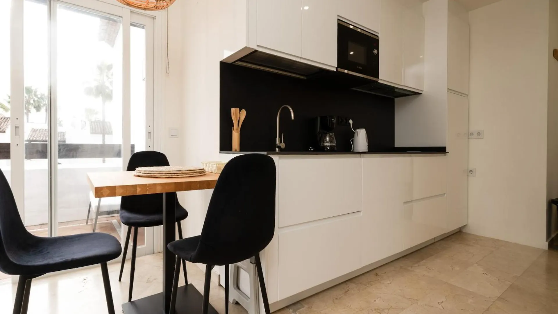 Costalita Corner Apartment Estepona Spain
